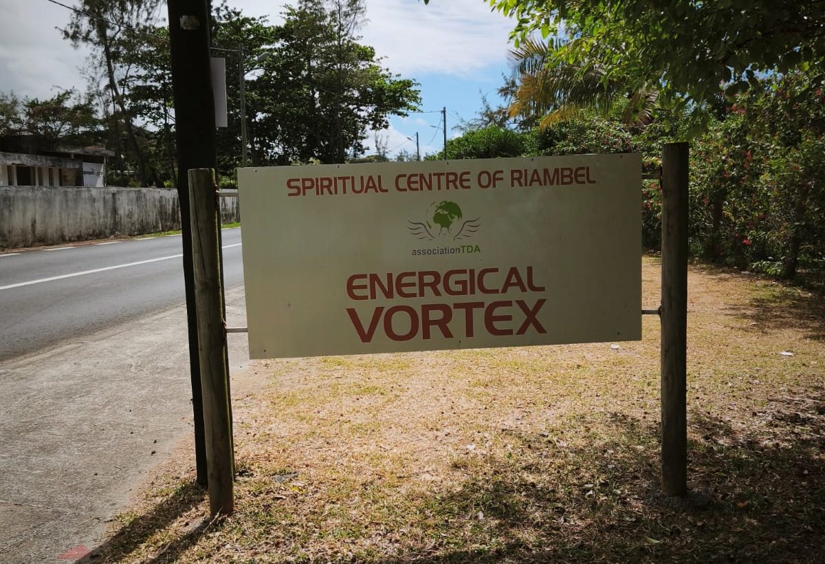 Panneau d'entrée du Vortex Energétique de Riambel - ïle Maurice